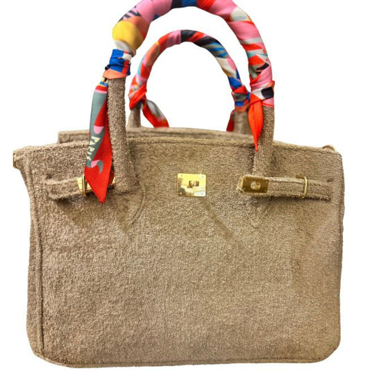 Terry Bag 35, taupe met gouden hardware BINNENKORT WEER OP VOORRAAD