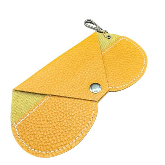 Bagcharm brillenhoesje camel